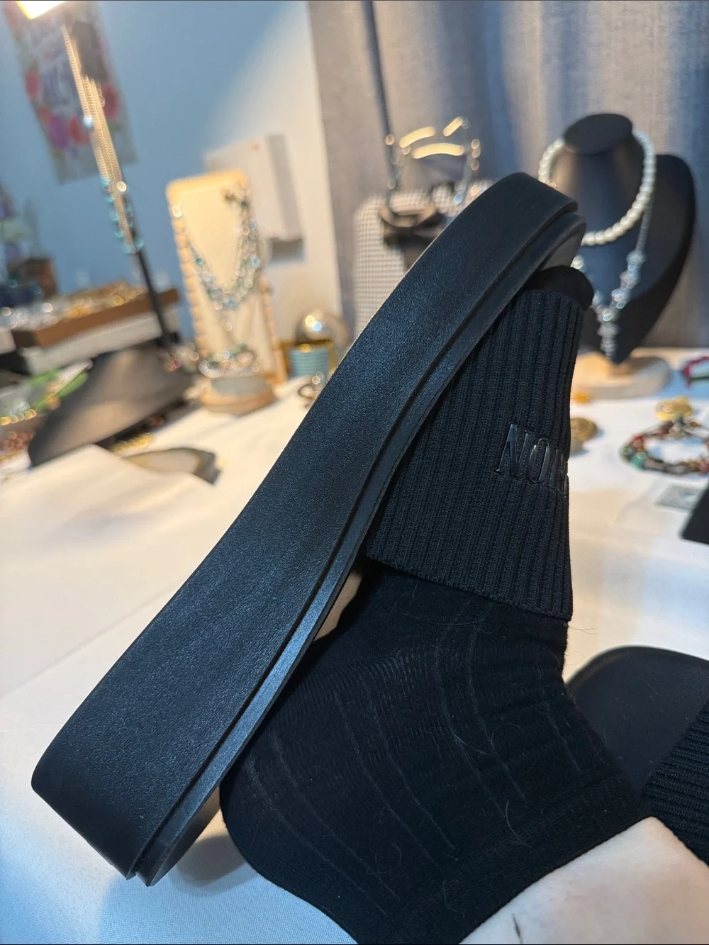 True Religion Jann Black Platform Slide Sandals - Women's Size 11 & 11” Long Guc